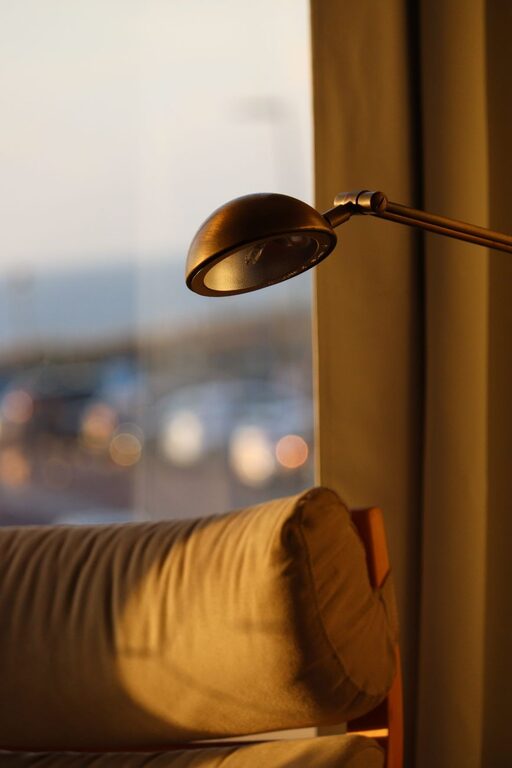 Cozy Evenings Without Screens: Relax and Recharge Naturally